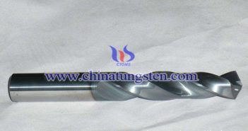 硬質合金內(nèi)冷鉆圖片