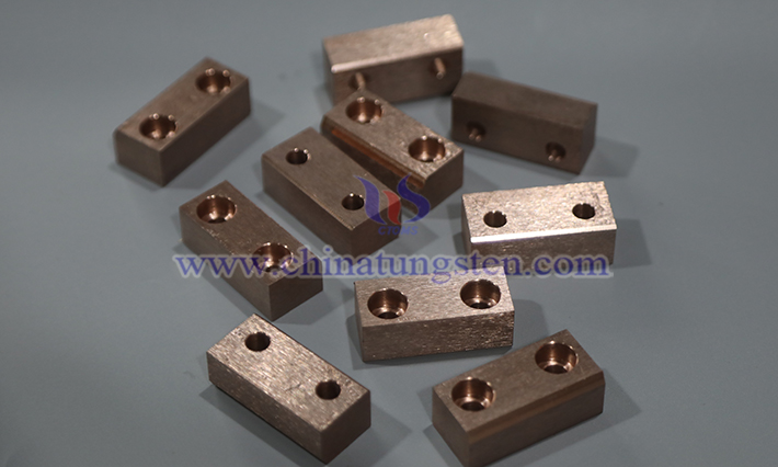 中鎢智造鎢銅電極圖片